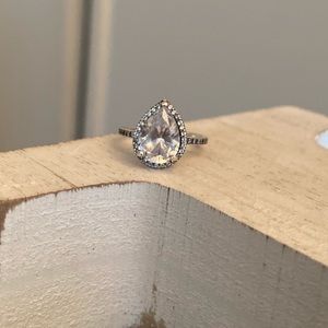 Pandora ring